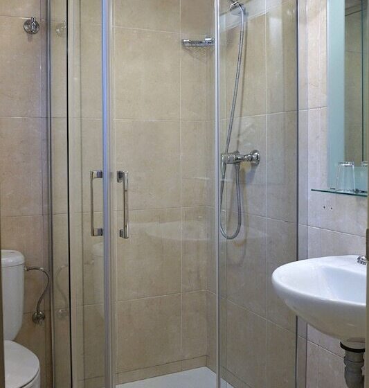 Номер Стандарт, Hostal Forum