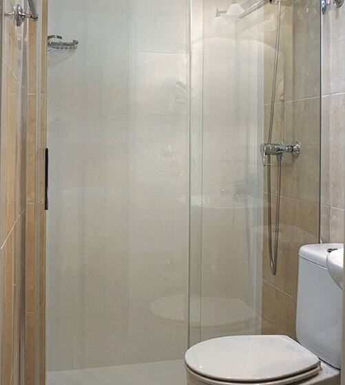 Номер Стандарт, Hostal Forum