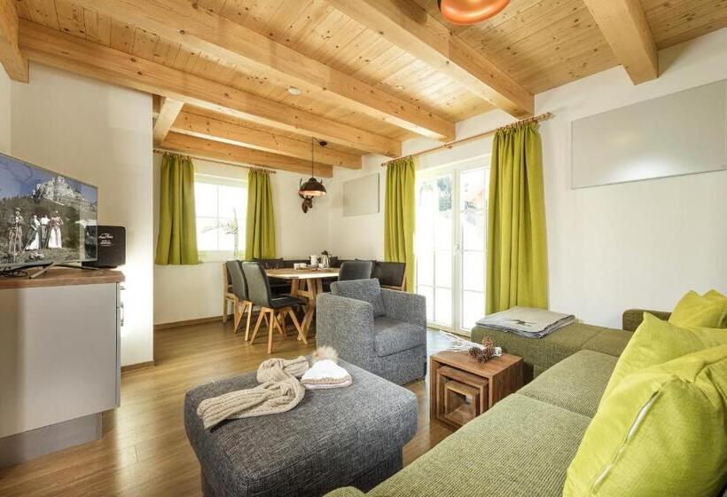 Апартаменты Комфорт 1 Спальня, Alpenparks Hagan Lodge Altaussee