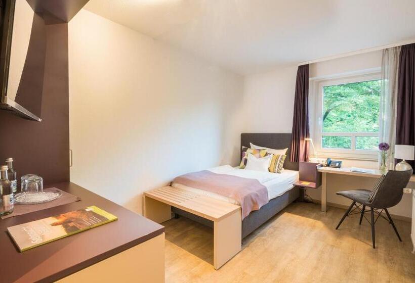 スタンダードシングルルーム, Blumlage