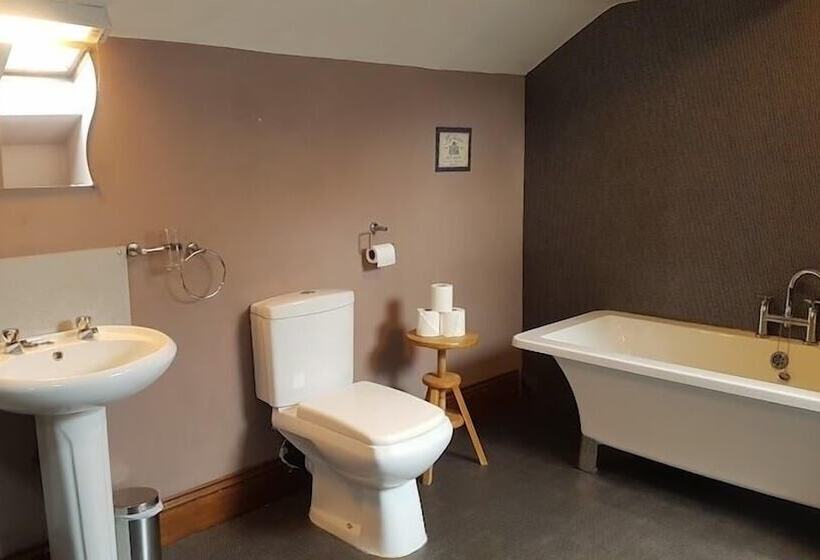 StandaardKamer, Forresters Bar & French Restaurant With Rooms