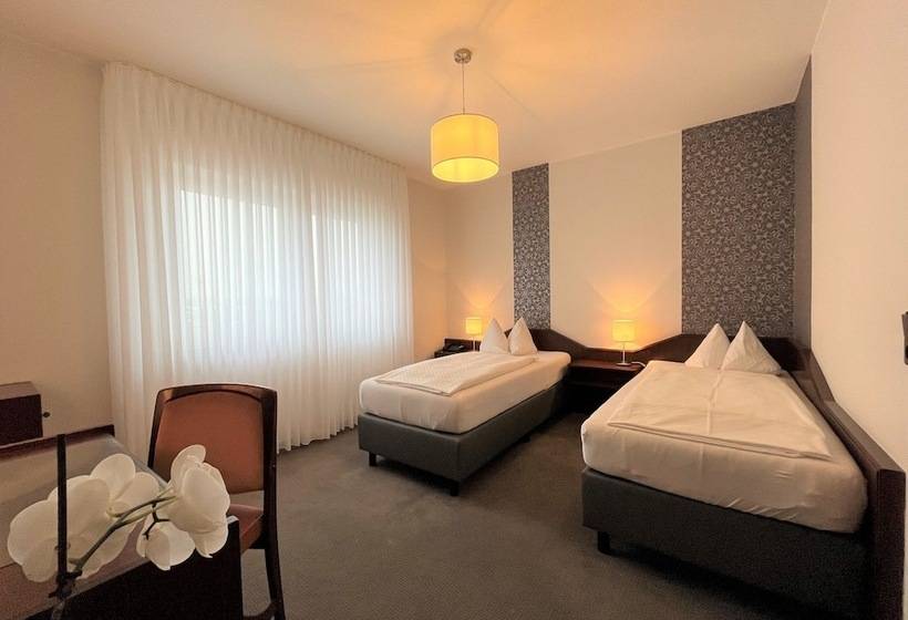 غرفة قياسية, Garni Geisler