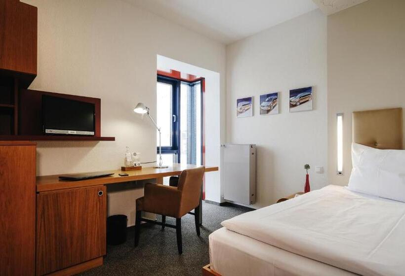 اتاق استاندارد یک نفره, Global Inn