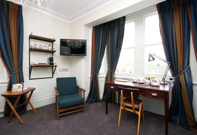 エクゼクティブルーム, Kew Gardens