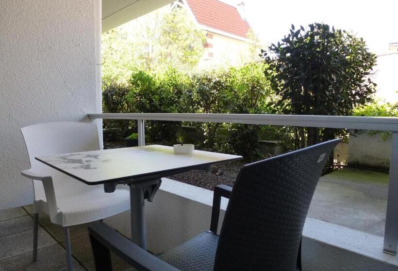 اتاق استاندارد, Point France