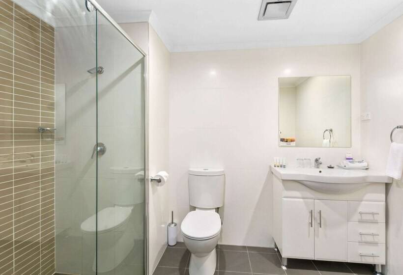 דירת שני חדרים, Quality Suites Pioneer Sands