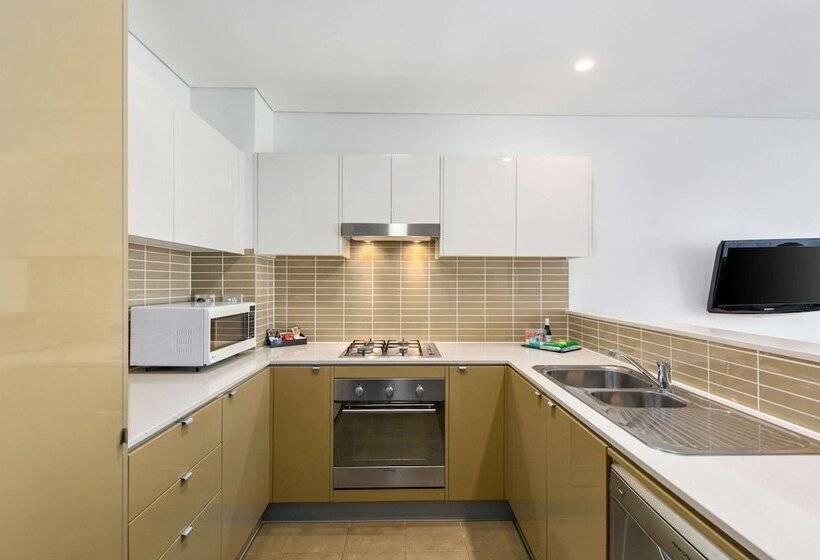 דירת שני חדרים, Quality Suites Pioneer Sands