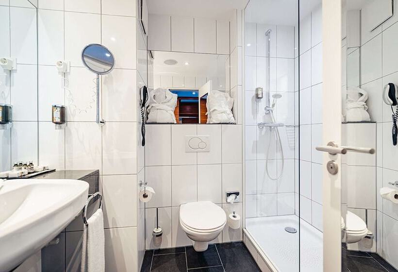 Номер Executive, Schlosshotel Hellenstein