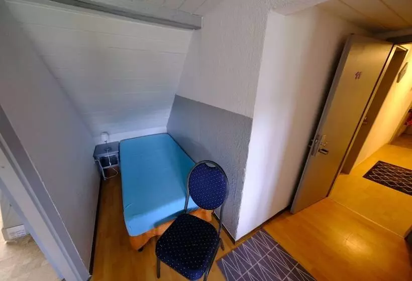 スタンダードトリプルルーム, B+b Hotel Sonnenmatte Near Badeparadies