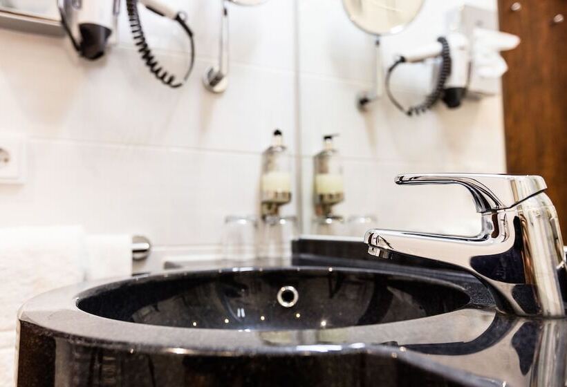 스탠다드 룸 가든 전망, St. Pierre