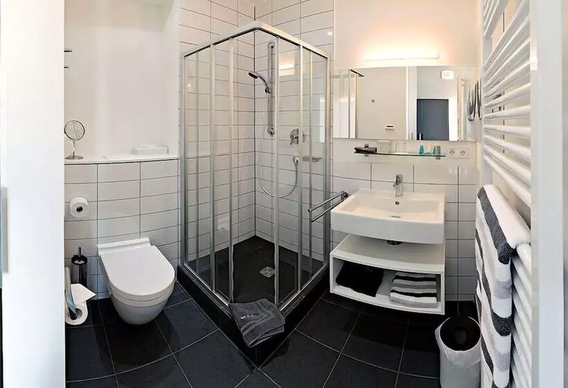 Standard Yhden Hengen Huone, V8 Hotel Classic Motorworld Region Stuttgart