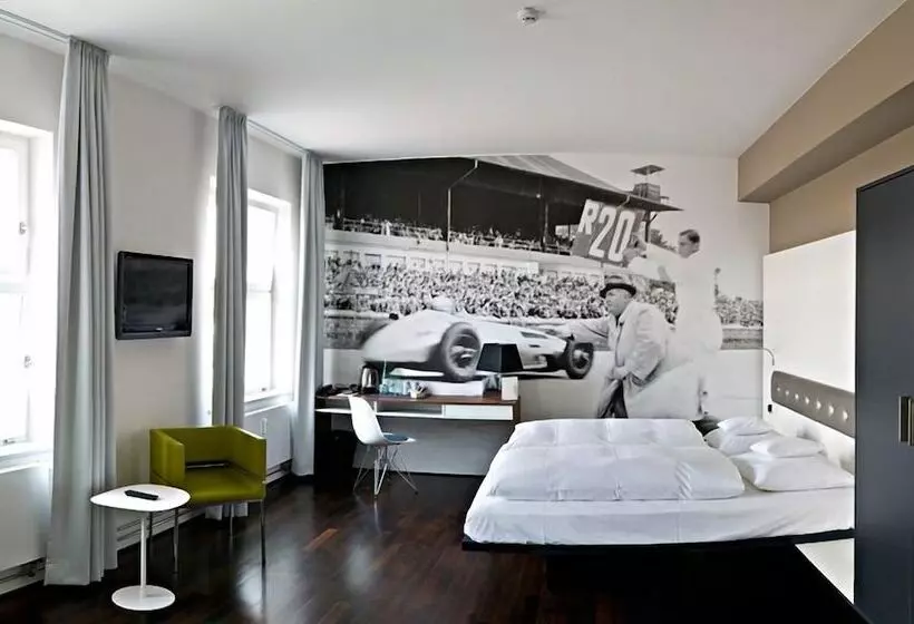 Standard-huone, V8 Hotel Classic Motorworld Region Stuttgart