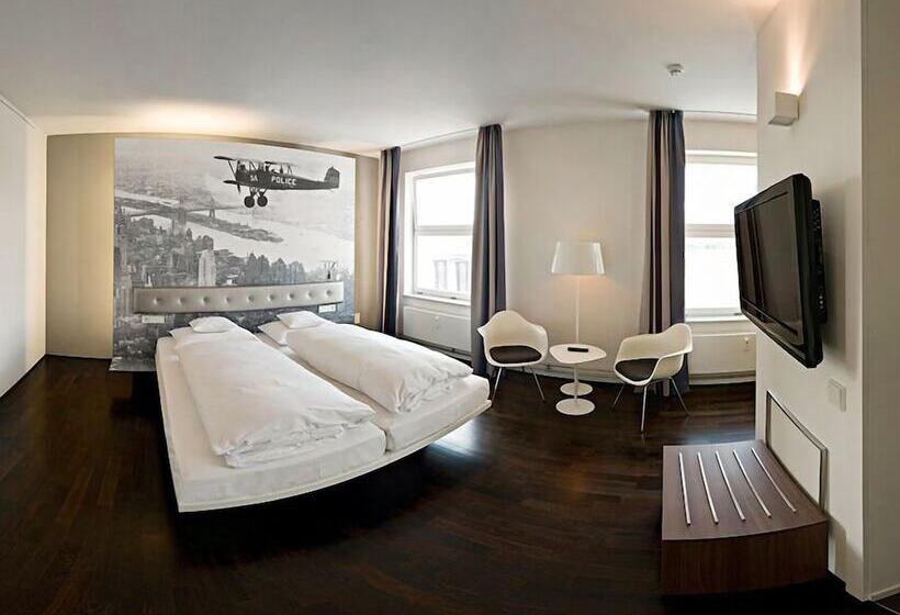 스탠다드 룸, V8 Hotel Classic Motorworld Region Stuttgart