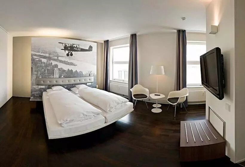 Standard-huone, V8 Hotel Classic Motorworld Region Stuttgart