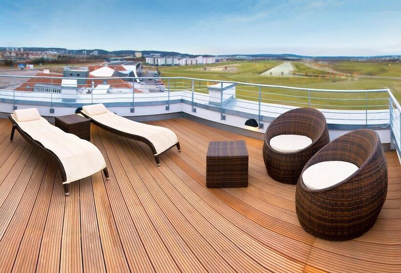 스위트, V8 Hotel Classic Motorworld Region Stuttgart