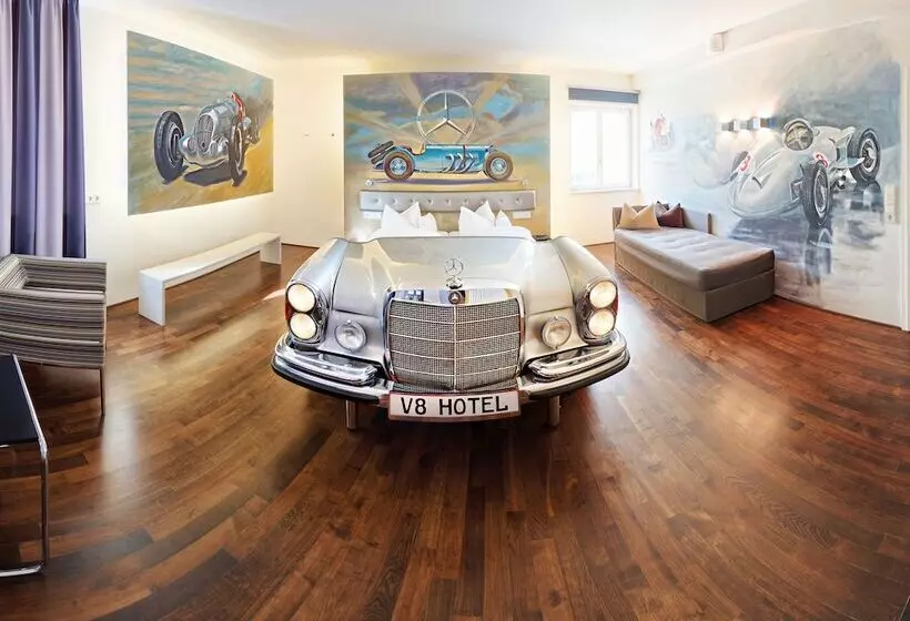 Sviitti, V8 Hotel Classic Motorworld Region Stuttgart