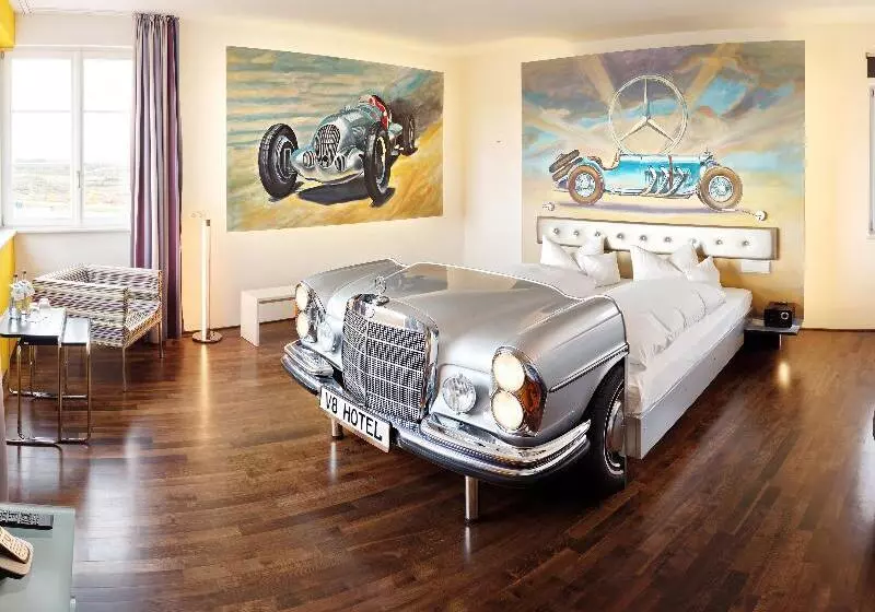Sviitti, V8 Hotel Classic Motorworld Region Stuttgart