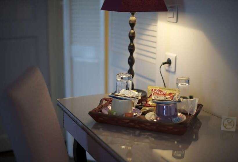 Номер Комфорт, Villa Léopoldine