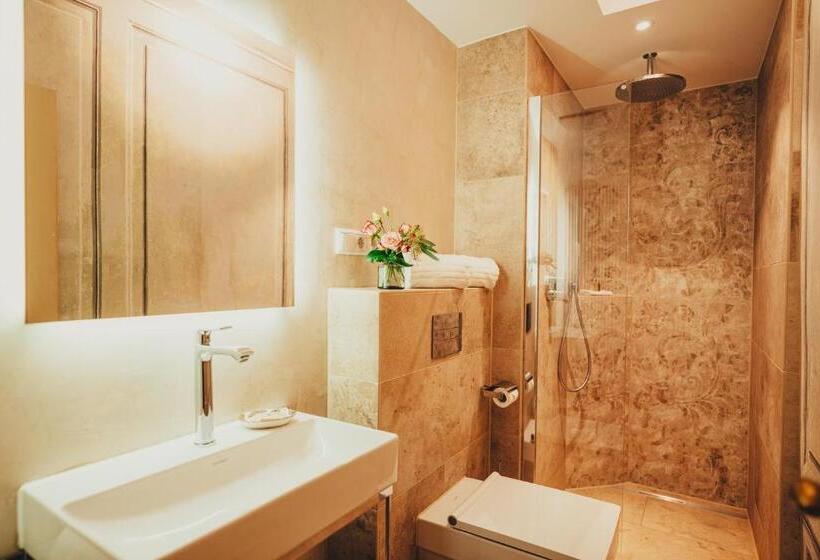 Номер Стандарт, Villa Sorgenfrei & Restaurant Atelier Sanssouci