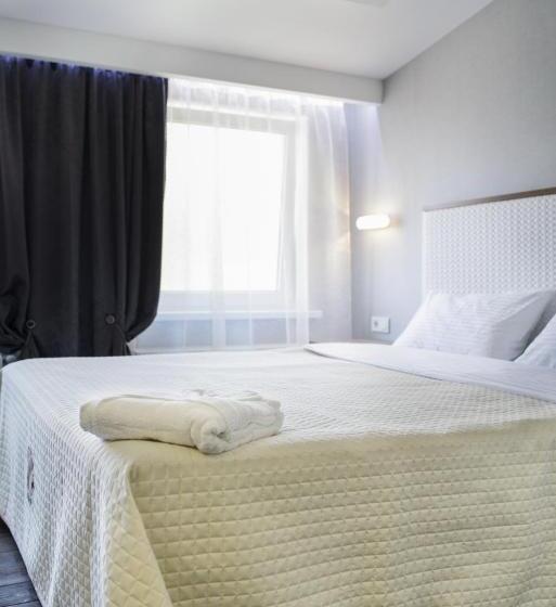 استودیوی استاندارد, Apart Hotel Kvartira 1