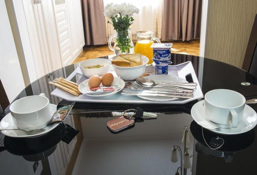 سوییت جونیور, Apart Hotel Kvartira 1