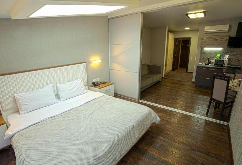 استودیو کامفورت, Apart Hotel Kvartira 1