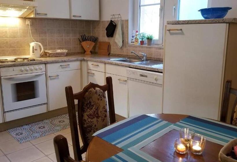آپارتمان 1 خوابه, City Park Apartments