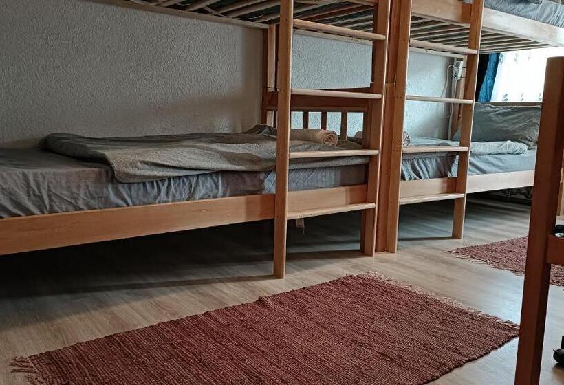 آپارتمان 2 خوابه, City Park Apartments