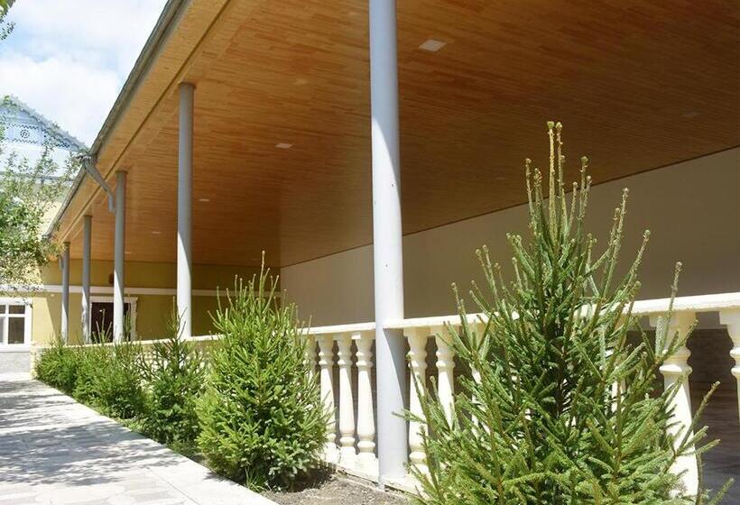 ویلای 1 خوابه, Gabala Palace Villa - 8 Bedrooms