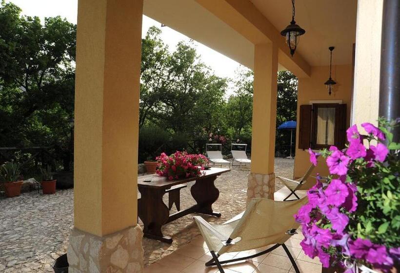 Апартаменты 1 Спальня, Affittacamere Fulé