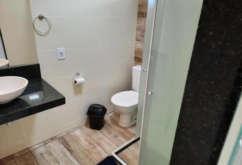 家庭套房, Alice Suites