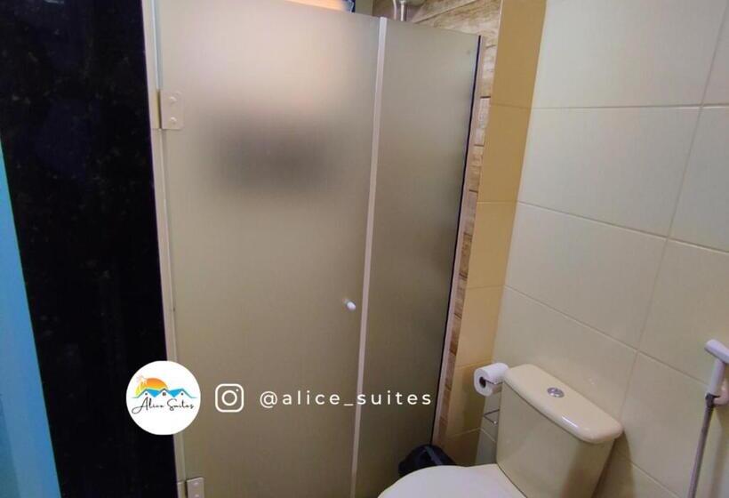 家庭间, Alice Suites