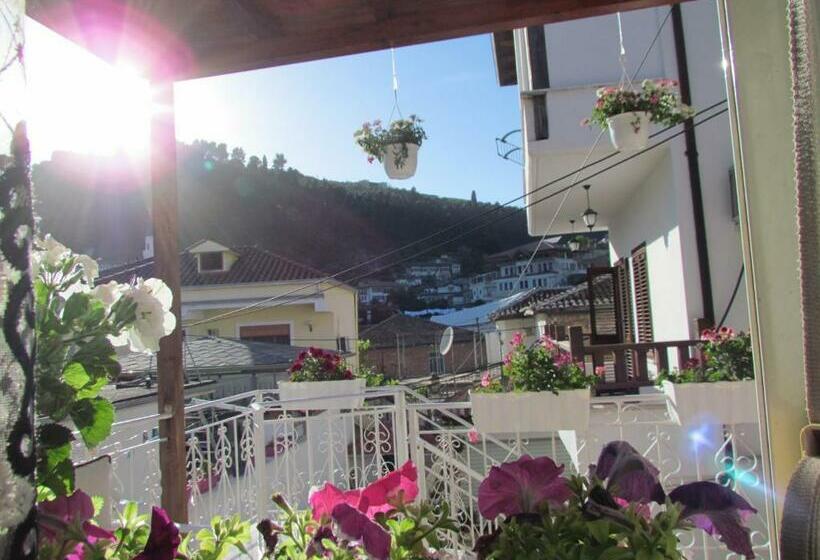 דירה בת חדר שינה 1 עם מרפסת, Apartment Koka