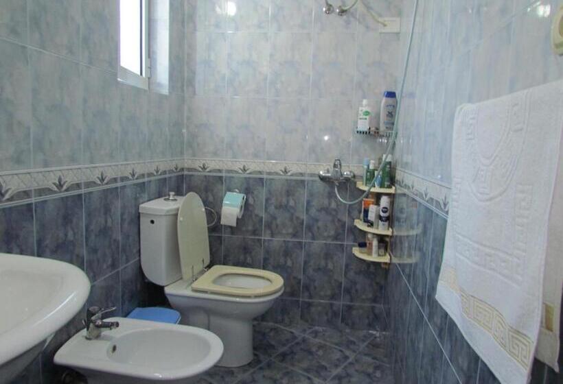 דירה בת חדר שינה 1 עם מרפסת, Apartment Koka