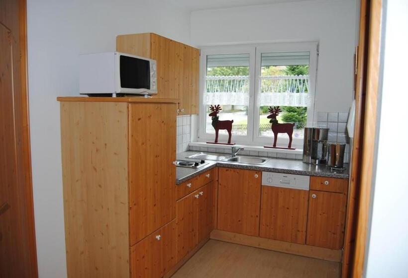 침실 1개 아파트, Bosek`s