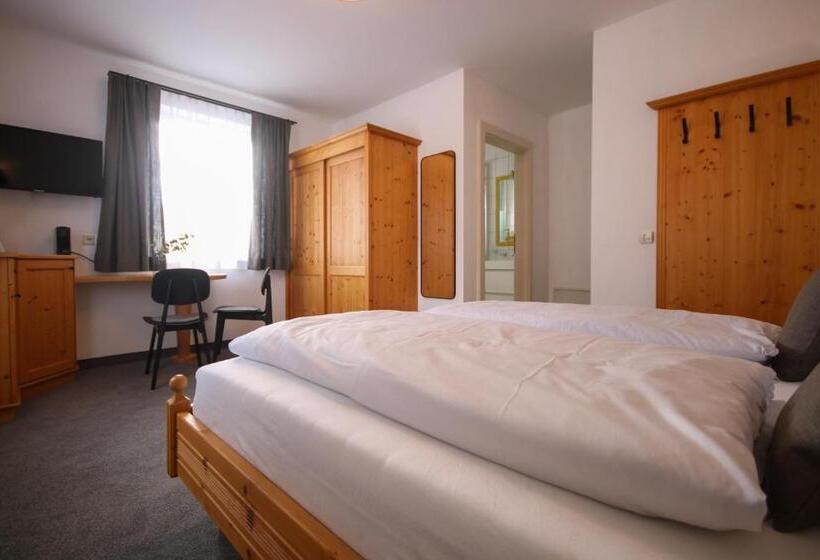 스탠다드 룸, Bosek`s