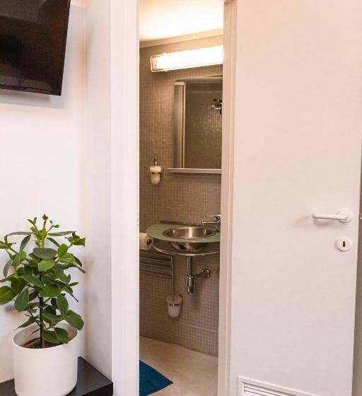 اتاق استاندارد, Brabantdam 44 Self Check In