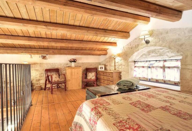 خانه 1 خوابه, Case Del Vicolo Stretto