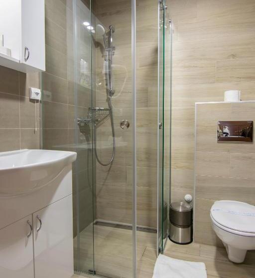 شقة غرفة نوم واحدة مزودة بشُرفة, Agape