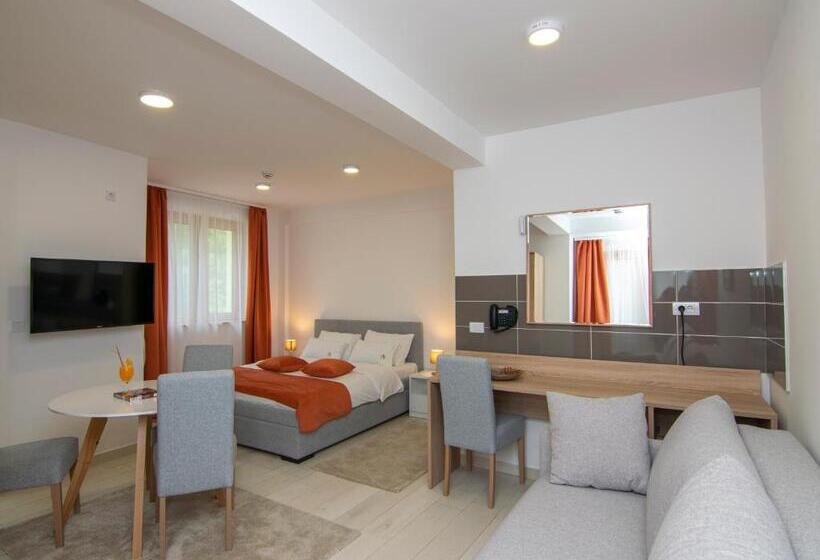 غرفة ديلوكس مزودة بشرفة, Agape