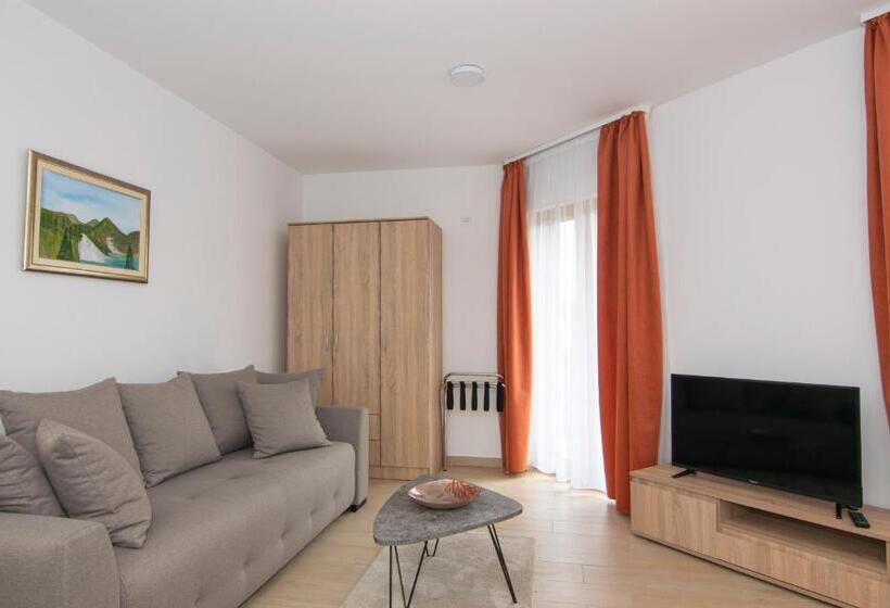 غرفة ديلوكس مزودة بشرفة, Agape