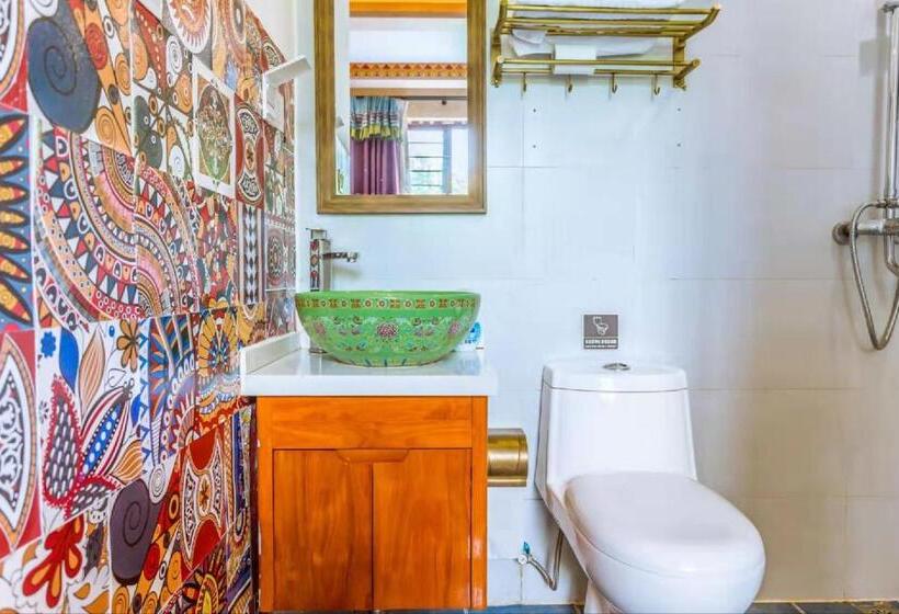 سرير فى غرفة مشتركه, Hangzhou Citynest Music B&b 杭州栖息地音乐桌游民宿