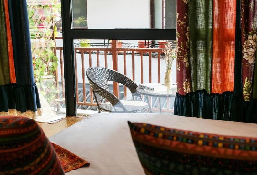 غرفة قياسية سرير كينج, Hangzhou Citynest Music B&b 杭州栖息地音乐桌游民宿