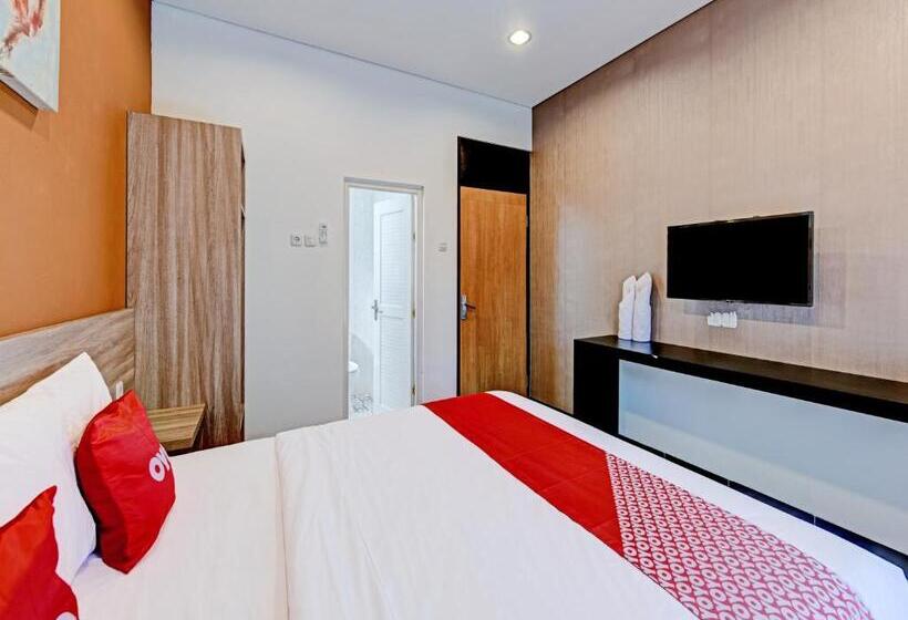 غرفة ديلوكس, Capital O 90497 Navaya Guest House