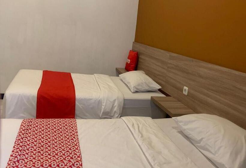 수피리어 룸, Capital O 90497 Navaya Guest House