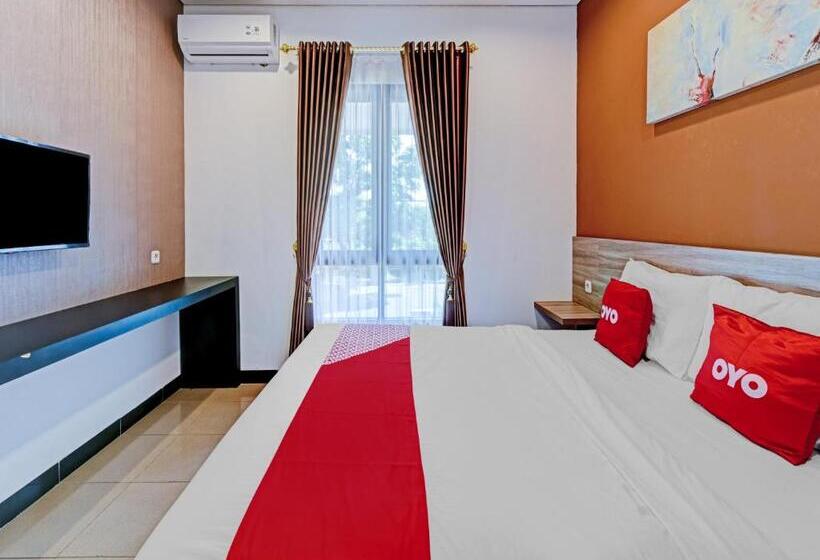 غرفة ديلوكس, Capital O 90497 Navaya Guest House