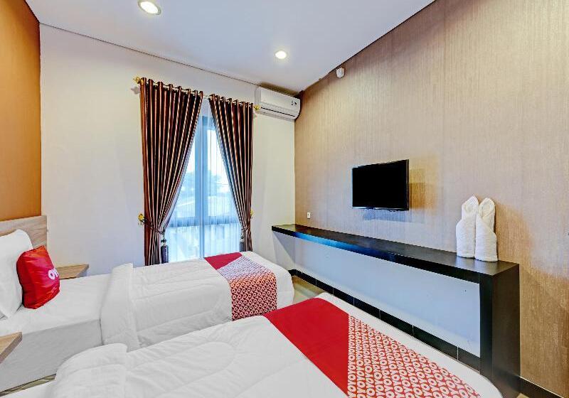 غرفة ديلوكس, Capital O 90497 Navaya Guest House