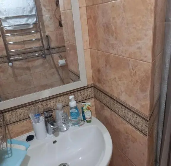 Habitación Estándar, Dalim