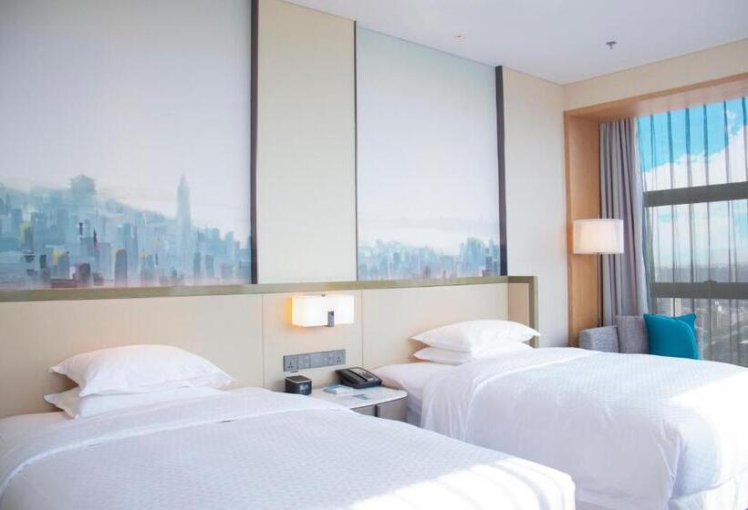 Номер Superior, Four Points By Sheraton Wuhan, Jiangxia