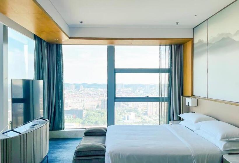 Premium Suite, Four Points By Sheraton Wuhan, Jiangxia